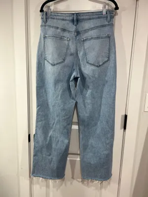 Vervet High Rise light wash, distressed Jeans thumbnail 9