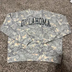 State of Mine camo oklahoma crewneck thumbnail 1