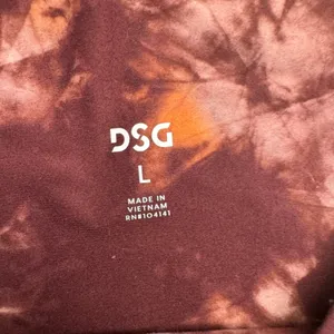 DSG Women's Tie Dye Biker Shorts Size L‎ Burgundy Pink Athletic Workout thumbnail 2
