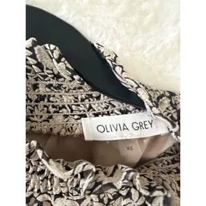 Olivia Grey Floral Smocked High Neck Mini Dress Tan Black Sleeveless‎ XS thumbnail 5