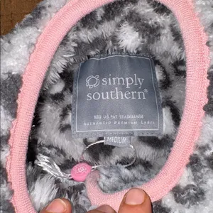 Simply Southern Gray and Pink Fleece Pullover thumbnail 2