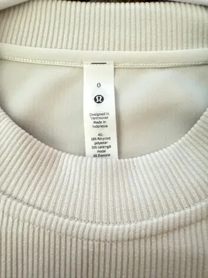 Lululemon Softstreme Ribbed cropper sweater thumbnail 4