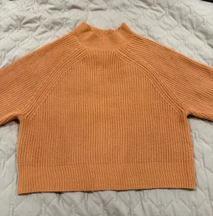 Kori Sweater thumbnail 1