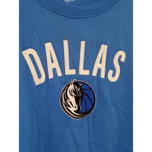 New Era Dallas Mavericks Women's Fleece Sweatshirt NBA Logo Blue Size XL thumbnail 5