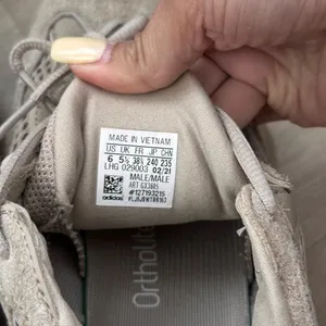 Yeezy 500 Taupe Light Original sneakers thumbnail 9