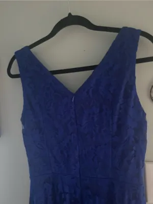 V-Neck Sleeveless Midi Dress in Deep Blue Lace thumbnail 4