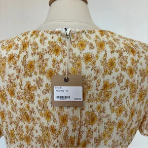 Blu Pepper Pleated Floral V-Neck Crop Top - Cream and Yellow thumbnail 5