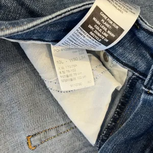 Levi's Signature Mid-rise Bootcut Jeans (10L - 30 x 34) thumbnail 3