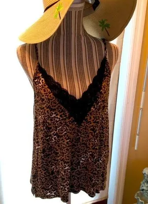 Socialite leopard print medium camisole thumbnail 1