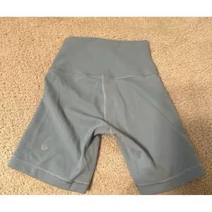 Lululemon biker shorts thumbnail 2