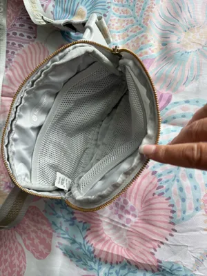 Lululemon belt bag thumbnail 2