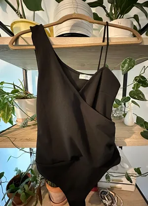 Vestique Black Bodysuit thumbnail 1