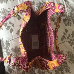 NWT Vera Bradley Bali Gold Large Hobo thumbnail 2