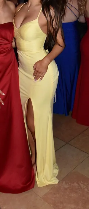 Yellow prom formal dress Size XS thumbnail 1