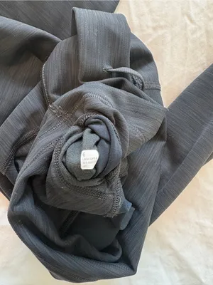Lululemon Heathered Graphite Grey Leggings thumbnail 4