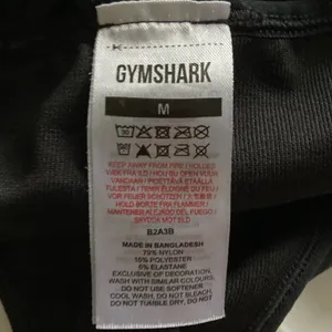 Gymshark black sports bra thumbnail 5
