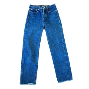 Levi’s wedgie straight high rise button fly raw hem jean size 24 thumbnail 3