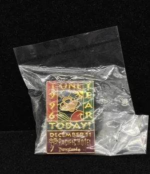 Disney Pin - Mickey Mouse - 96 Today - Pacific Hotel - Disneyland thumbnail 1