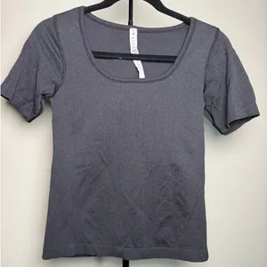 Lululemon Ebb to Street Short Sleeve T shirt Size 8 thumbnail 1