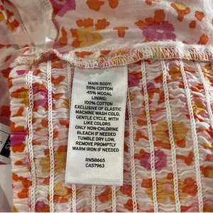 BP NWT Orange/Red/White Floral Halter Top thumbnail 7
