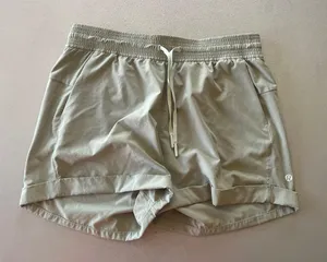 Spring Break Away Shorts thumbnail 1