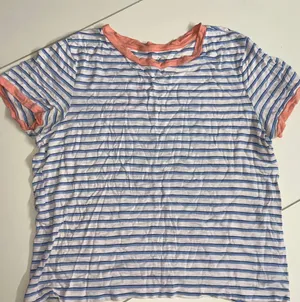 Aerie Tee thumbnail 1