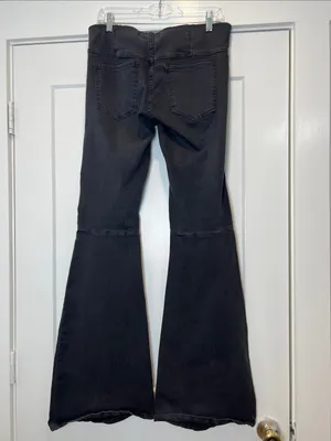 Free People Penny pull on Black/dark grey Flare Jeans size 29 thumbnail 6