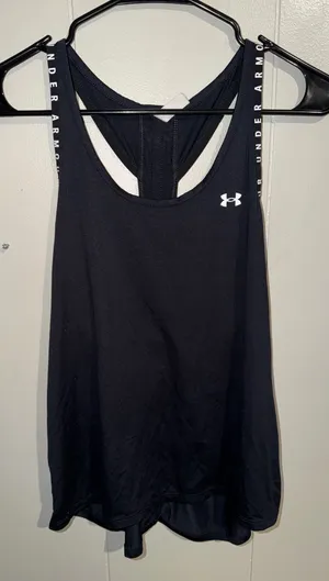 Under Armour Tank thumbnail 1