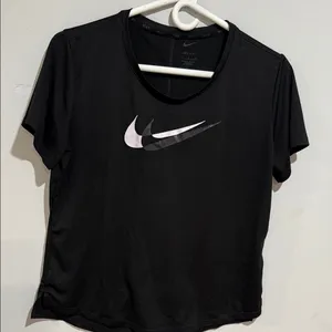 Nike Women's Black Short Sleeve Tee thumbnail 5