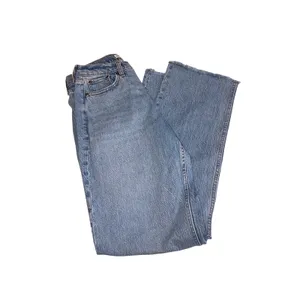 Abercrombie Fitch Jeans Size 25 or 0R Baggy Curve Love Blue Raw Hem Light Wash thumbnail 4