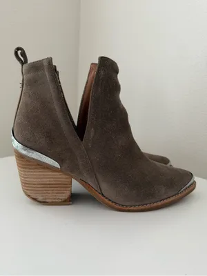 Jeffrey Campbell Cromwell Cut Out Western Taupe Brown Suede Ankle Boot 7.5 thumbnail 6