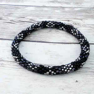 Vintage Bracelet Dark Purple, Black, Clear Beads thumbnail 2
