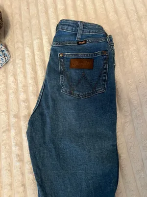 Wrangler Retro Flare Jeans thumbnail 4