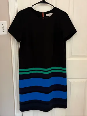 LOFT Short Sleeve Color Block Shift Dress with a Pink Bow Zipper Up Back thumbnail 1