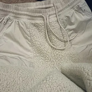 Aerie offline sherpa pants M‎ thumbnail 5