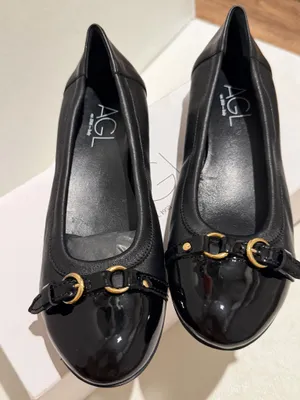 Agl Black Leather Ballet Flats with Gold Buckle Detail thumbnail 4