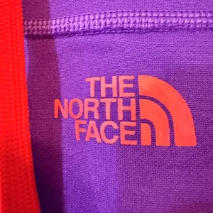 The North Face Purple Zip Hoodie Jacket Womens M‎ Fleece Lined thumbnail 2