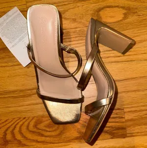 Amazon Square Toe Two Strap High Heeled Sandal thumbnail 1