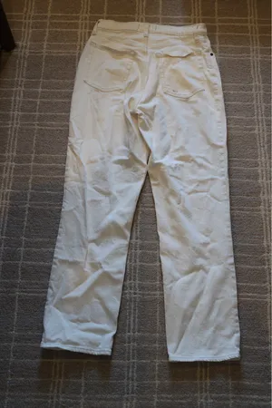 Abercrombie Curve Love 90s Straight Ultra High-Rise thumbnail 3