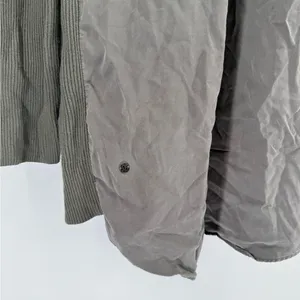 Lululemon Still At‎ Ease Wrap Cashlu & Tencel Size small Grey Sage thumbnail 4