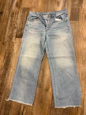 American Eagle Jeans thumbnail 1
