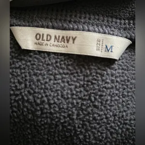 Old Navy Gray Sweatshirt Size M thumbnail 3