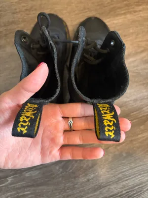 Dr. Martens Boots Leather Lace-Up Women’s thumbnail 3