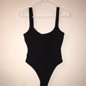 For Love & Lemons Clara Retro Ribbed One Piece Thong Swim Suit Size Medium NWOT thumbnail 2