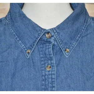 Harrah's Casino Blue Denim Button Up Shirt Top Size XL Cotton Embroidered Logo thumbnail 3