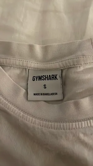 Gymshark Shirt thumbnail 5