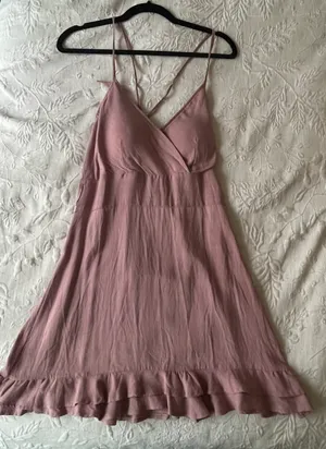 Pink Dress Size M thumbnail 1