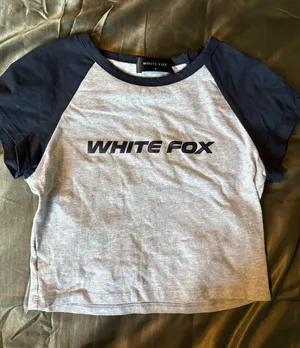 White fox cropped tee thumbnail 1