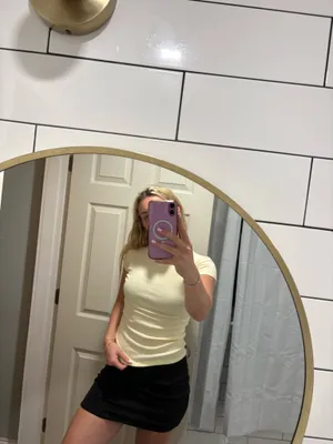 Brandy Melville Top thumbnail 2