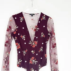 Express Mesh Floral Embroidered Long Sleeve V-Neck Bodysuit Women's‎ XS Coquette thumbnail 5